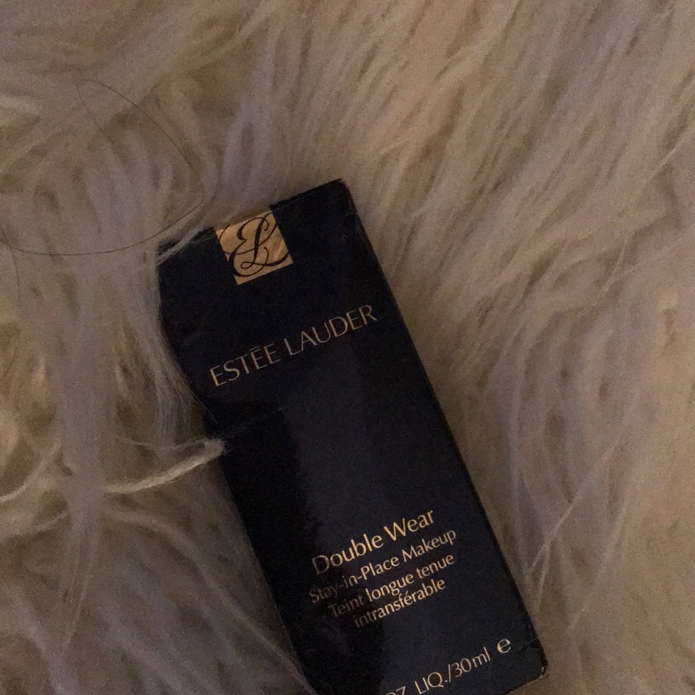 double wear foundation 4N1 SHELL BEIGE